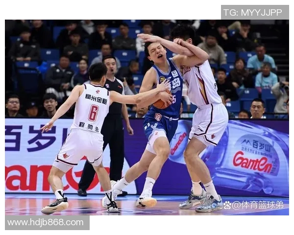 杨瀚森要提升自己的对抗和防守 杨瀚森要提升自己的对抗和防守