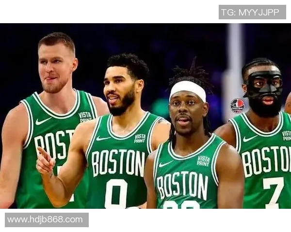 [2026年01月19日]塔图姆晒与波尔津吉斯拥抱照致意：我的兄弟！