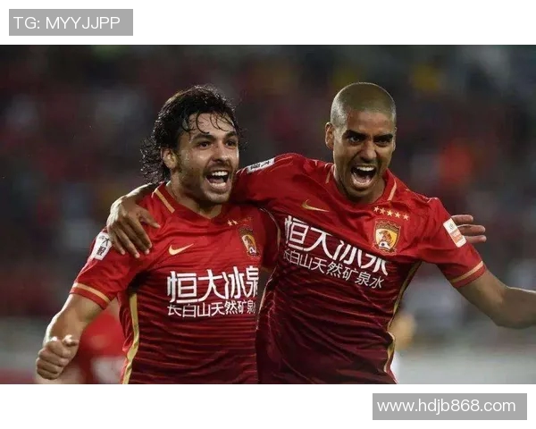 真不识货！被易立弃用的2名球员，如今在新东家，都成了球队大腿